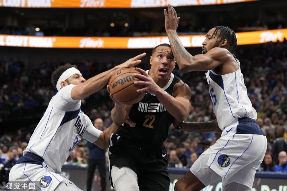 在首秀时出 在首秀时出