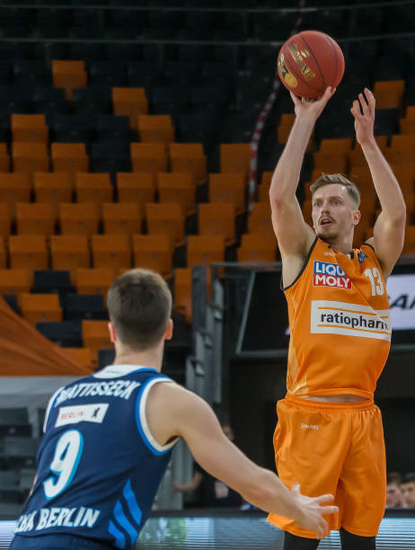 场比赛的一 场比赛的一