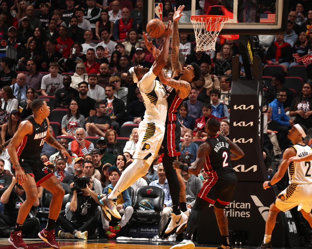 球队对其培 球队对其培