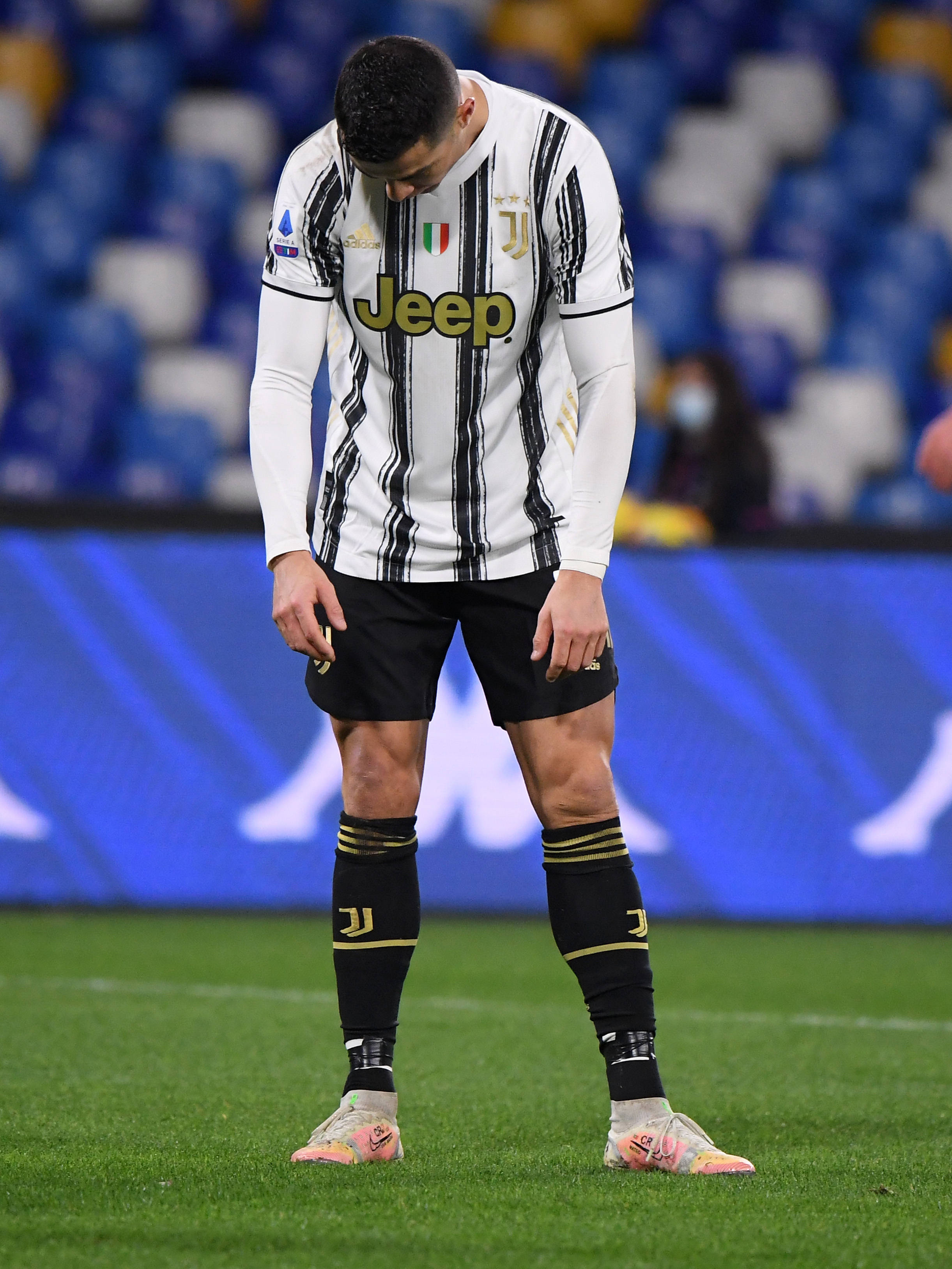 球员们在比 球员们在比